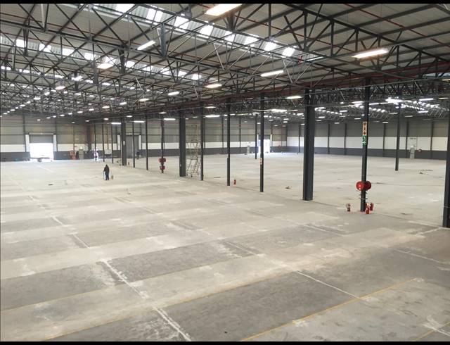 12,880M² FACTORY TO LET IN PAROW CENTRAL